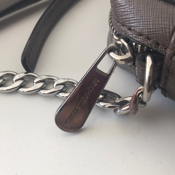 Michael Kors Large Jet Set Crossbody Satchel - Picture 3 of 8